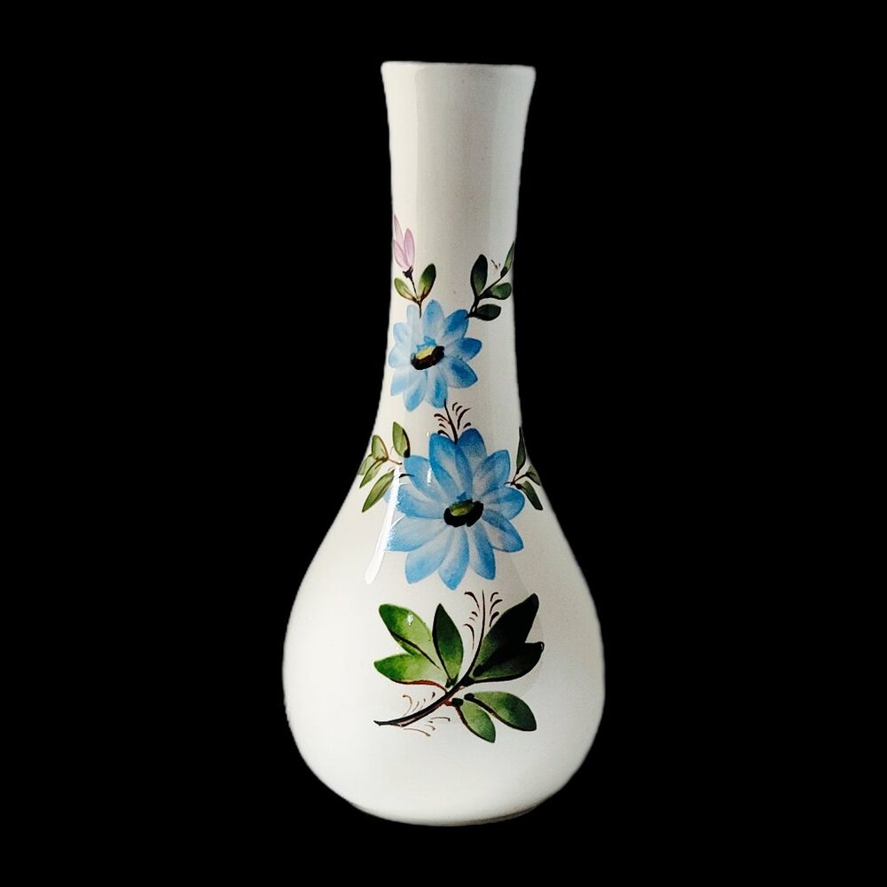 VTG FTD Bud Flower Vase White and Blue Cornflower Flowers Contemporary Decor - Picture 2 of 4